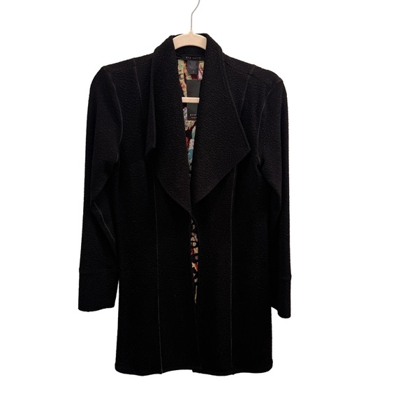Eva Varro Marbella Open Front Jacket in Black Pebble/Grape Animal Lining